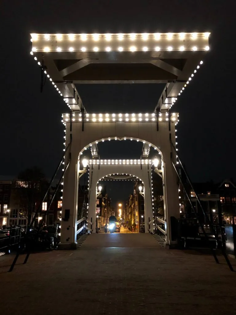 magere brug amsterdam